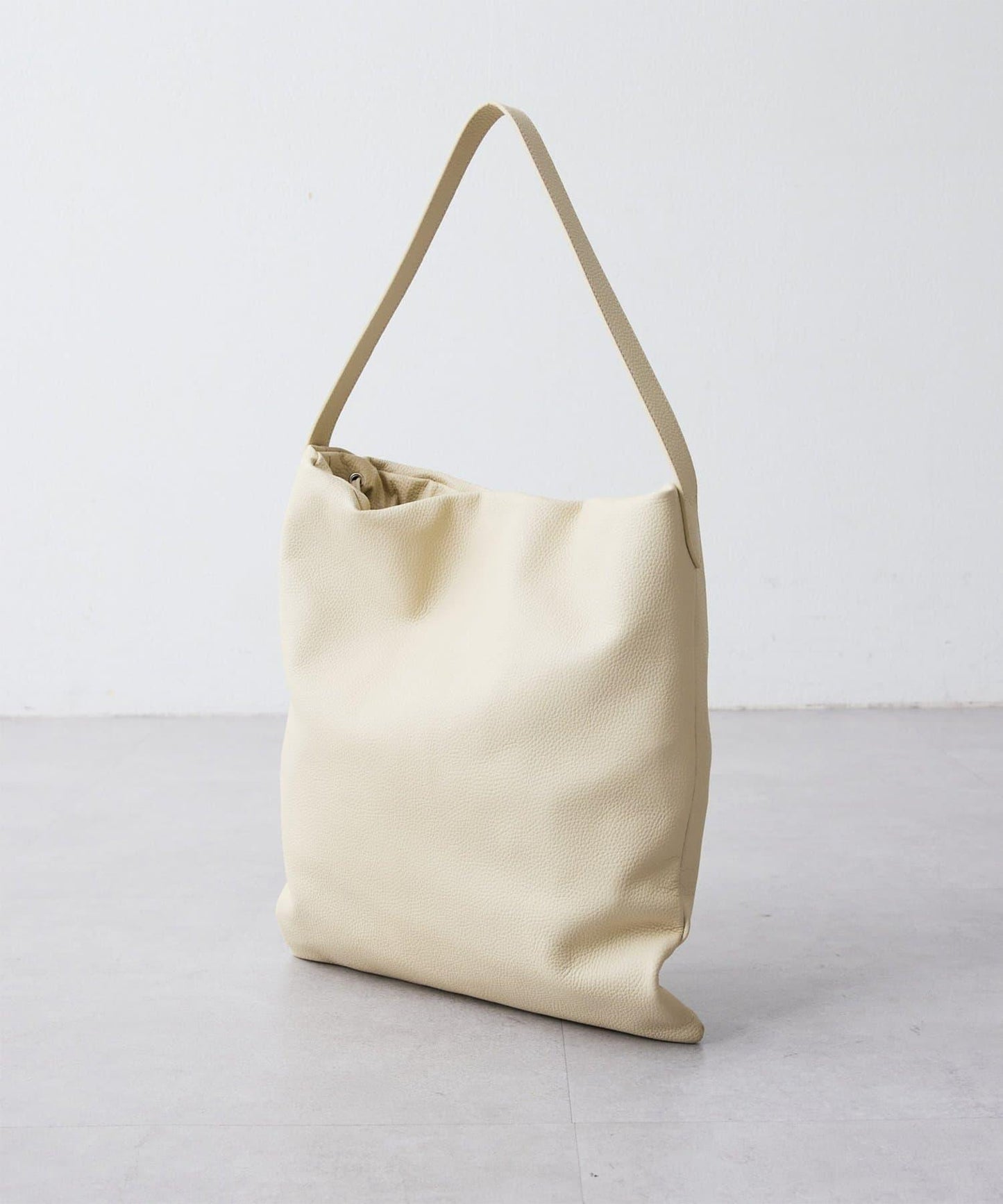 【Hoaw.】褶皺單肩包