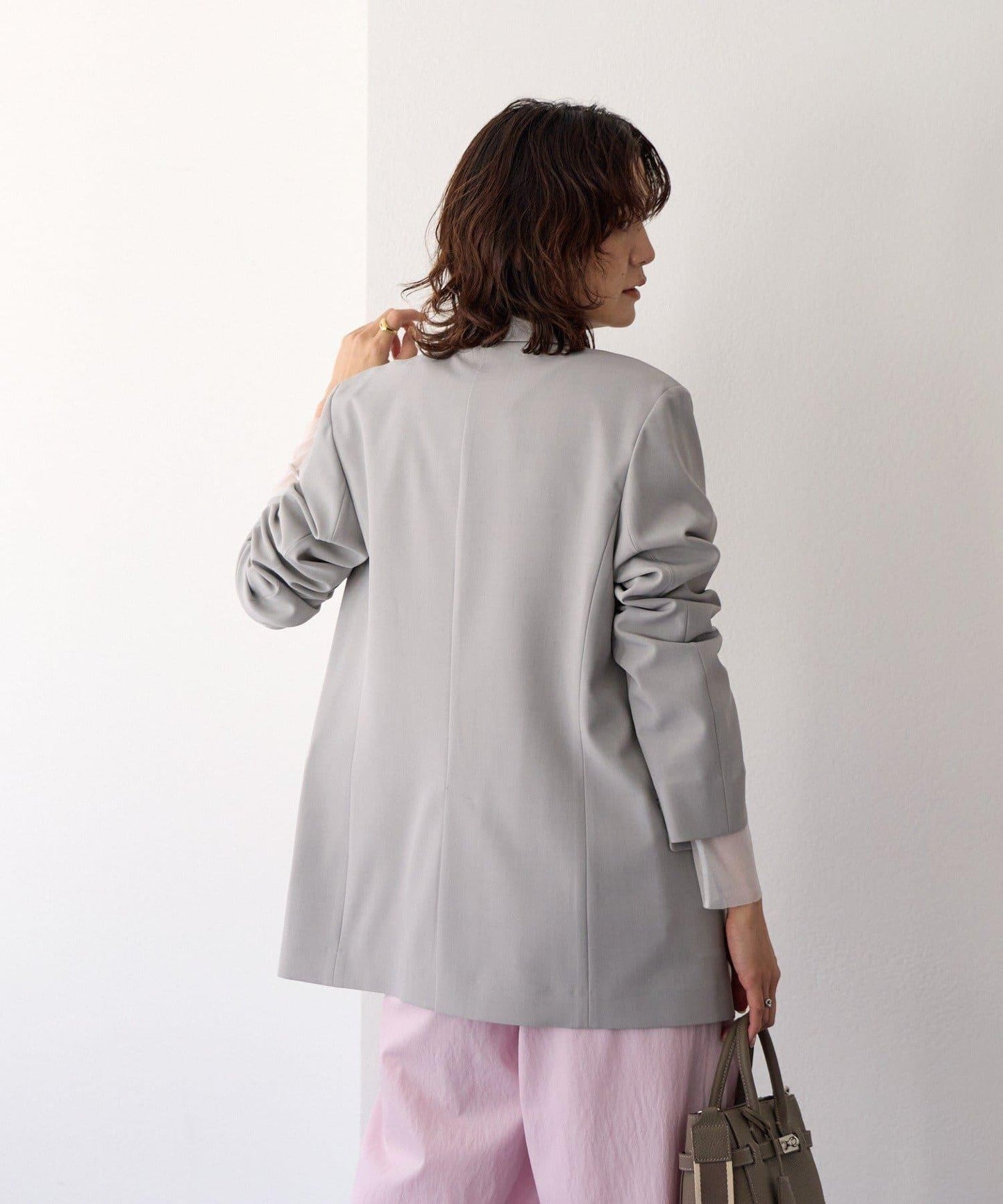 【可通勤休閒兩用】乾爽斜紋布尖領西裝外套/預計2月上旬發貨
