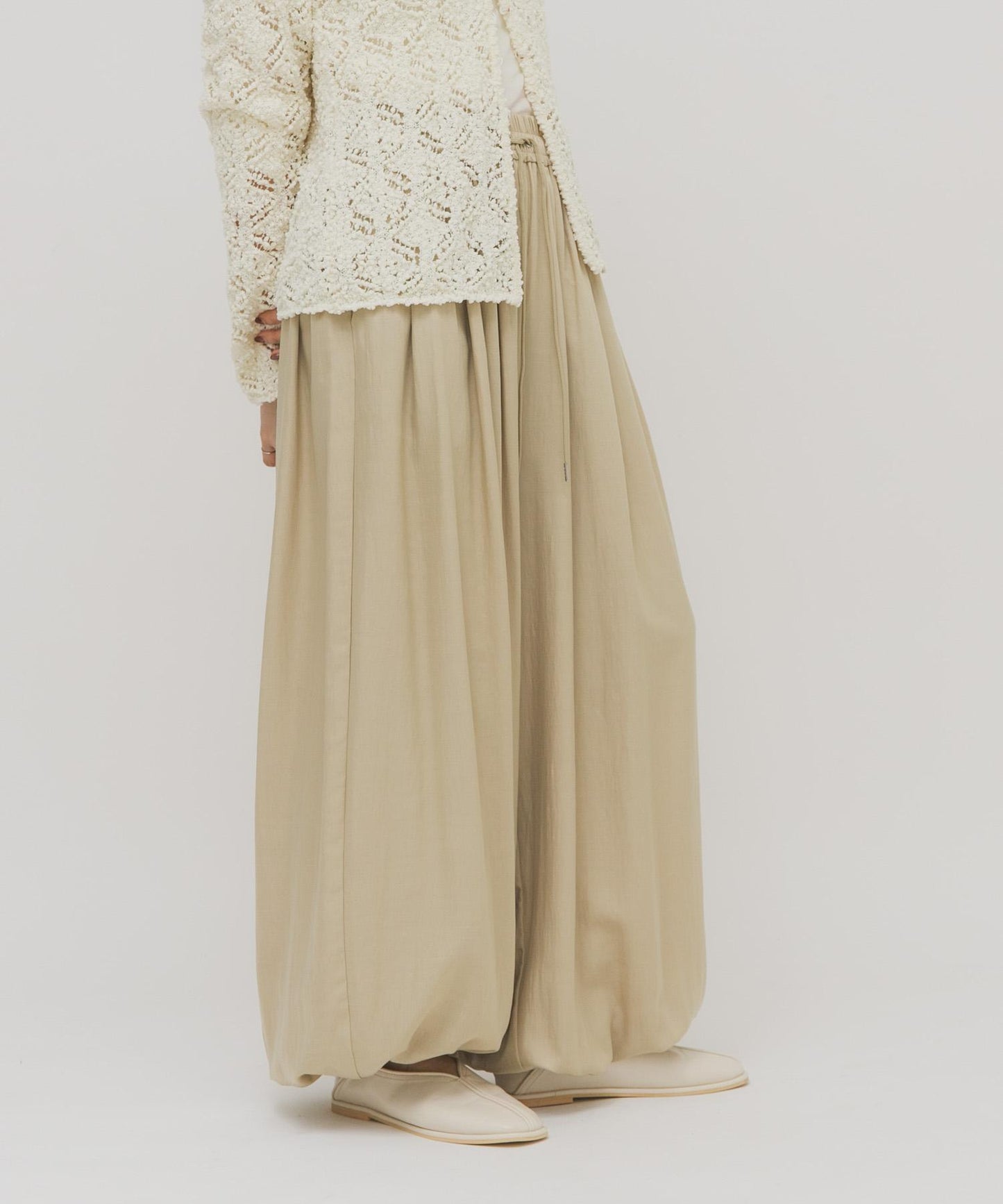 緞面 氣球廓形 褲子