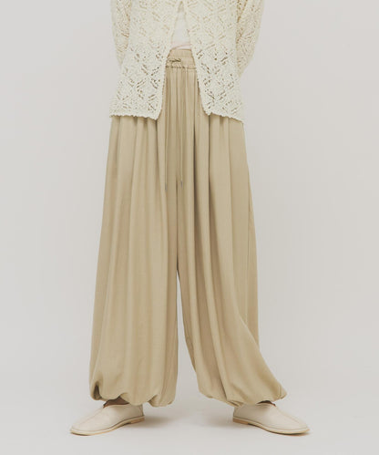 緞面 氣球廓形 褲子