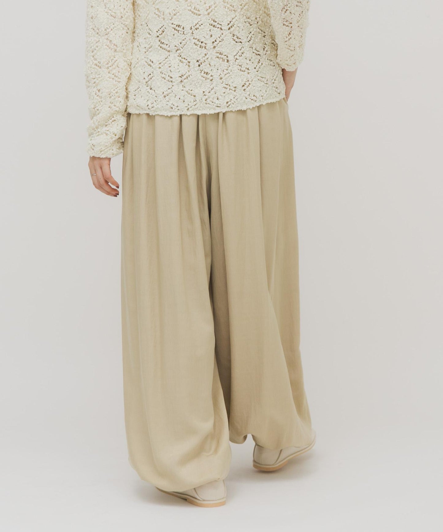 緞面 氣球廓形 褲子