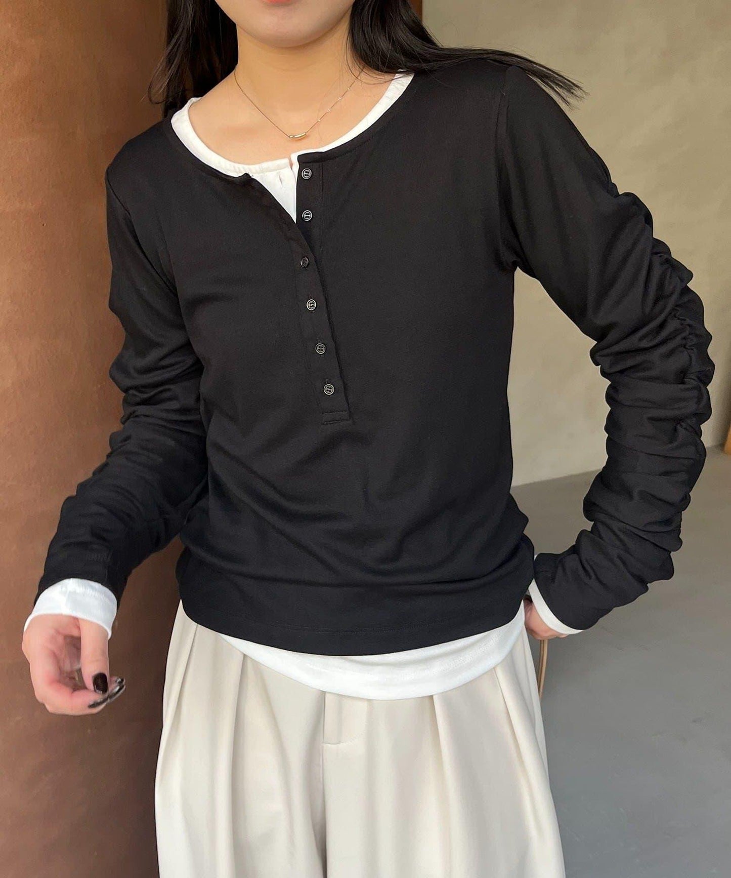 內搭SET 袖部抽褶 亨利領 T恤