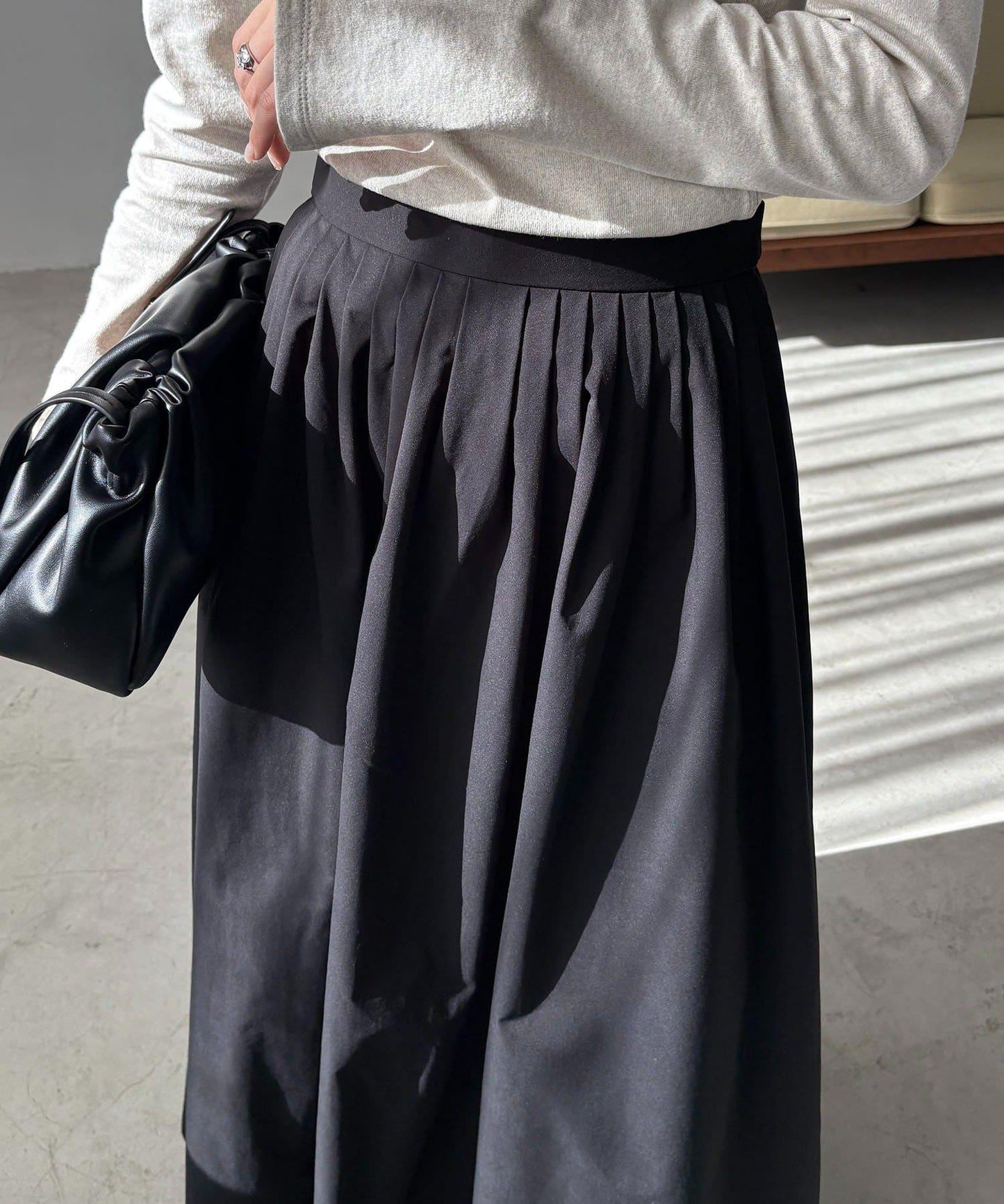 褶襉傘擺半身裙