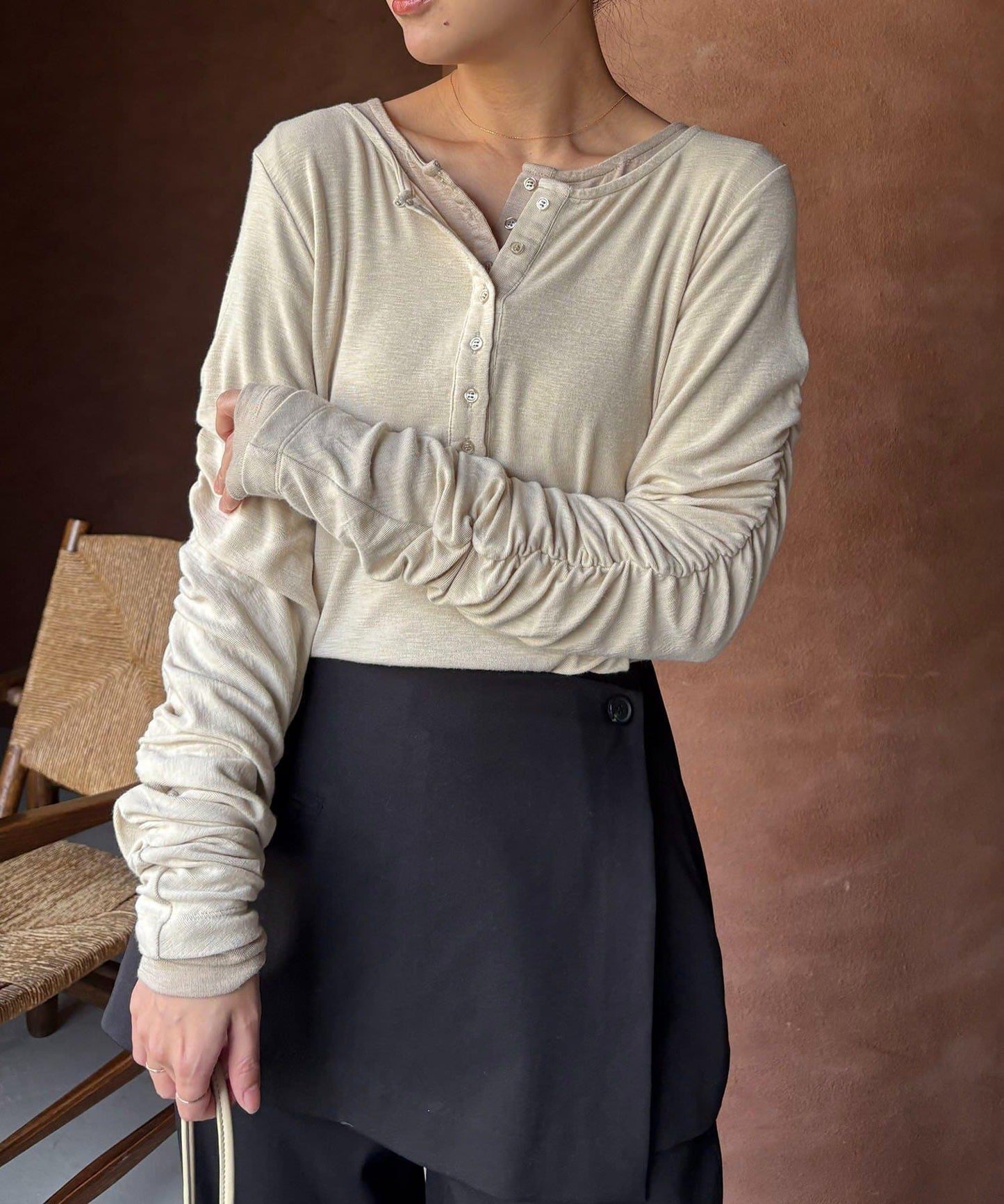 內搭SET 袖部抽褶 亨利領 T恤