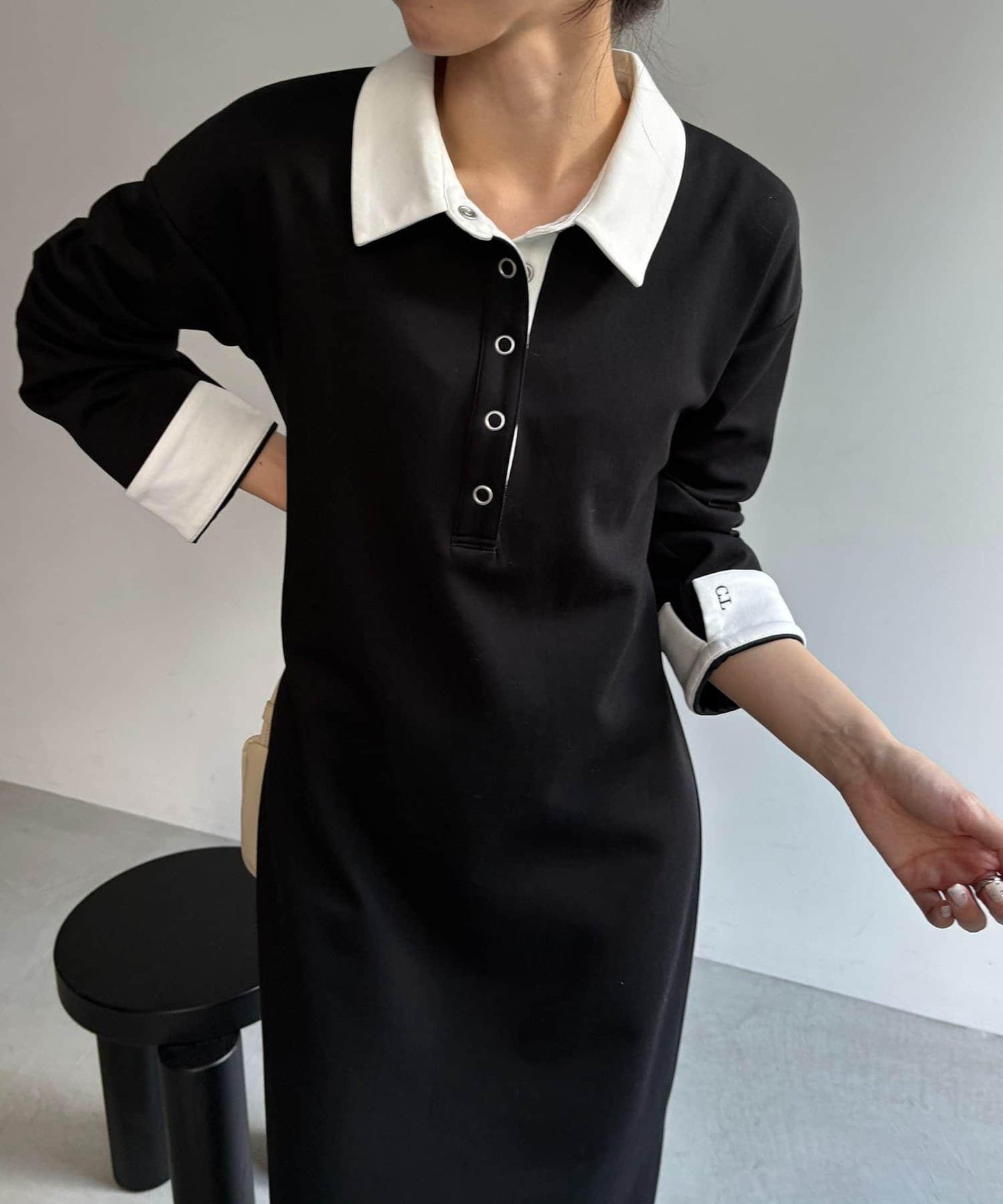 含低身高尺碼 C.L 拼色Polo領針織連衣裙