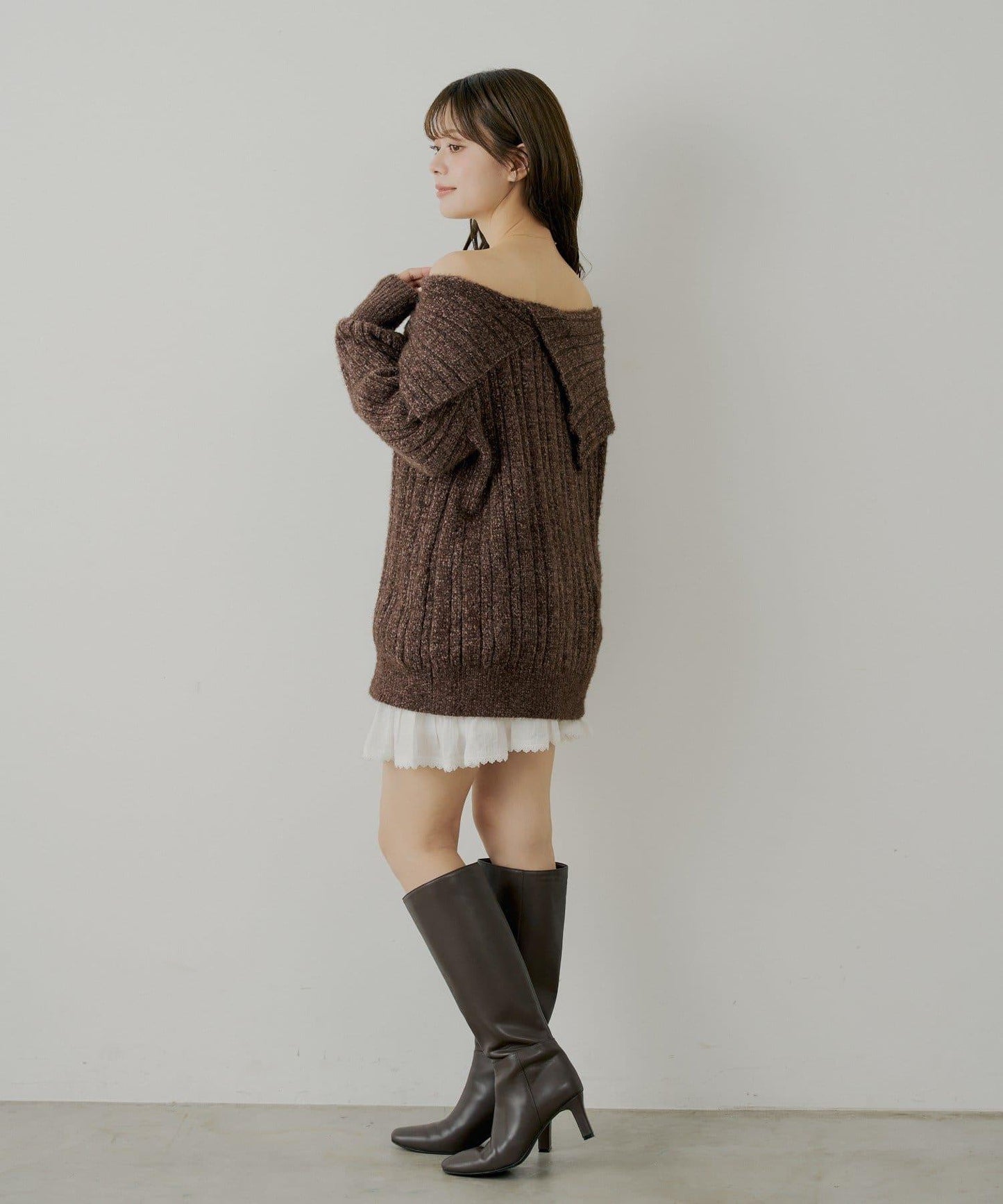 Chico 前後雙穿毛絨露肩迷你連衣裙