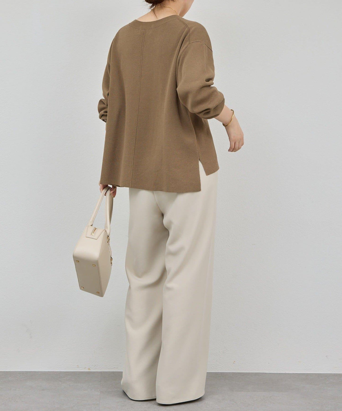 可成套 V領 針織上衣