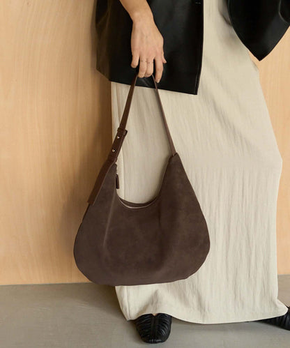 半圓造型 牛巴革 單肩包