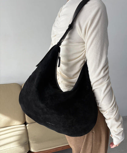 半圓造型 牛巴革 單肩包