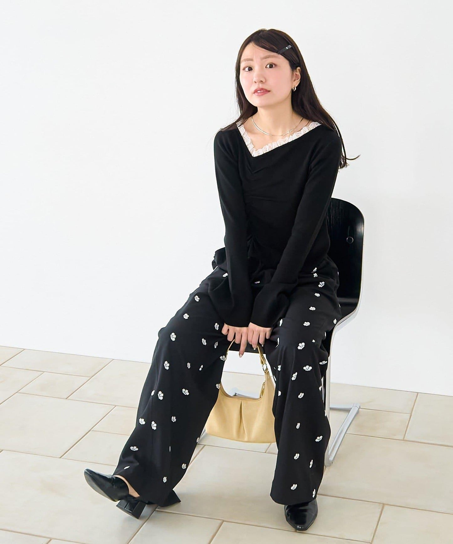 蕾絲抽褶 針織上衣（網絡）