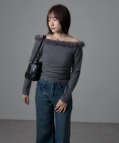 mystic 毛絨露肩設計 針織上衣