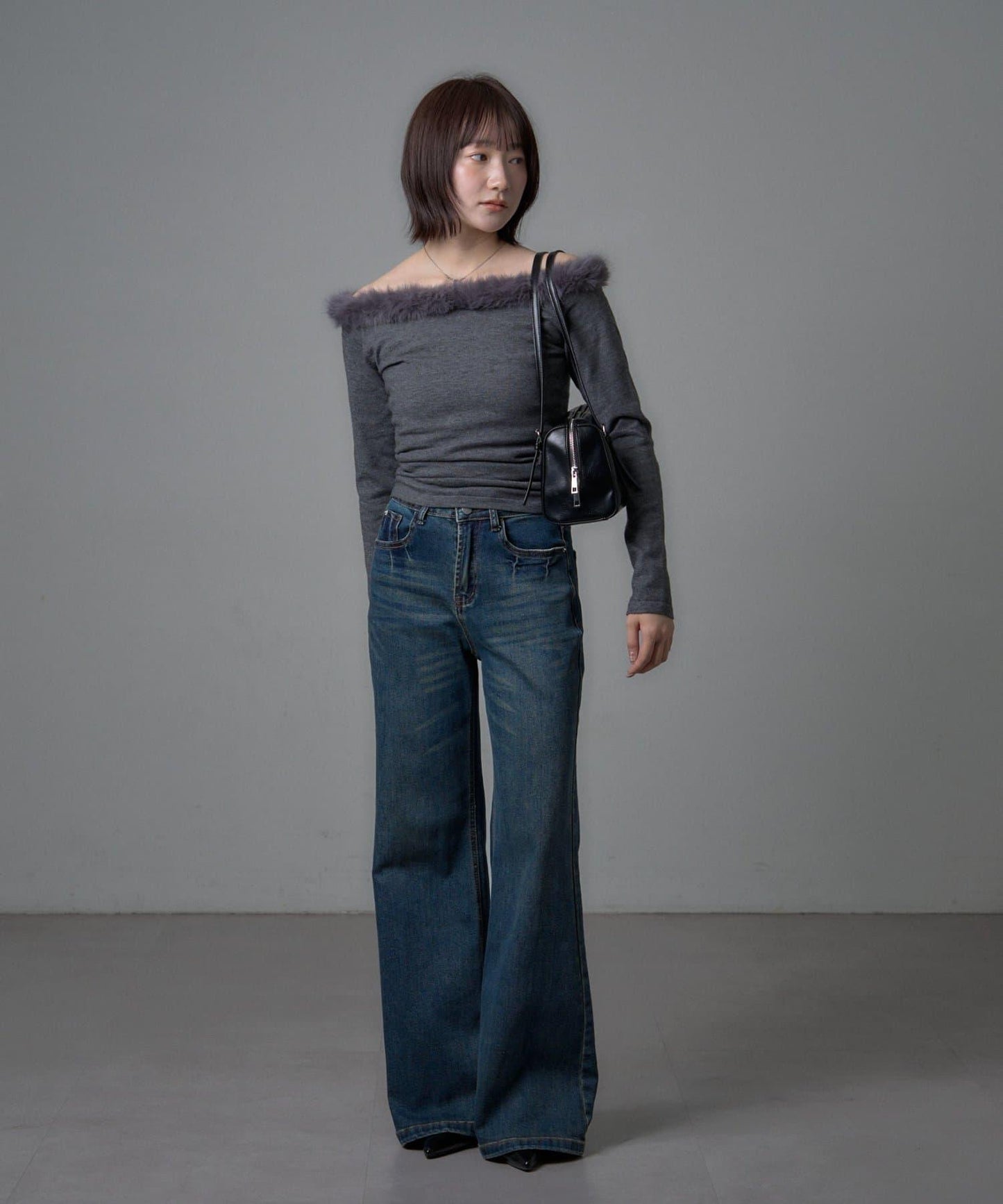 mystic 毛絨露肩設計 針織上衣