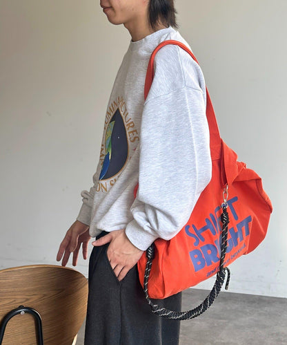 企業Logo風印花衛衣