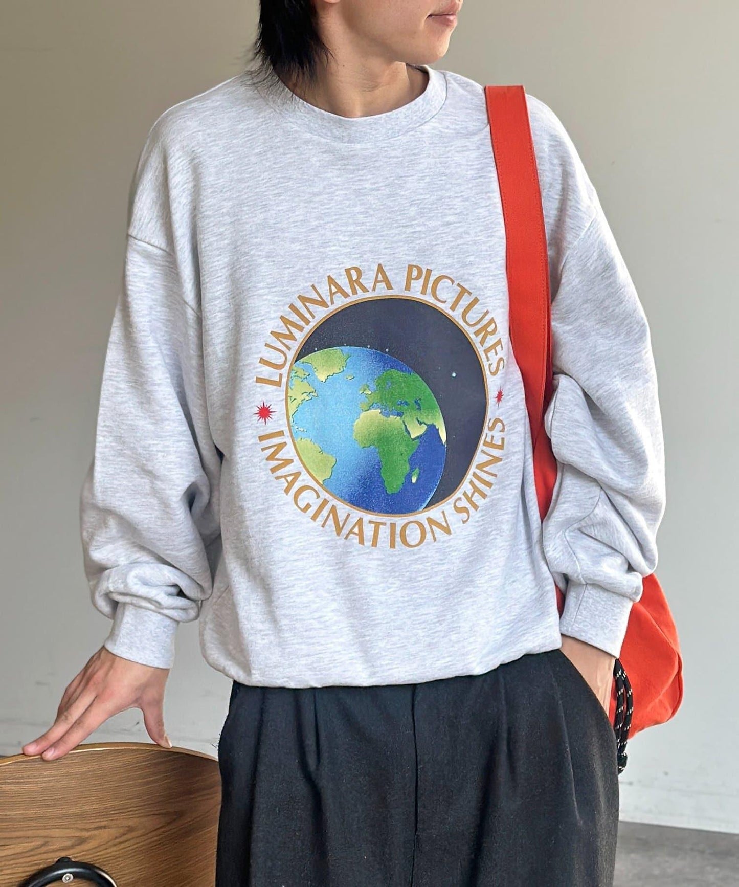 企業Logo風印花衛衣