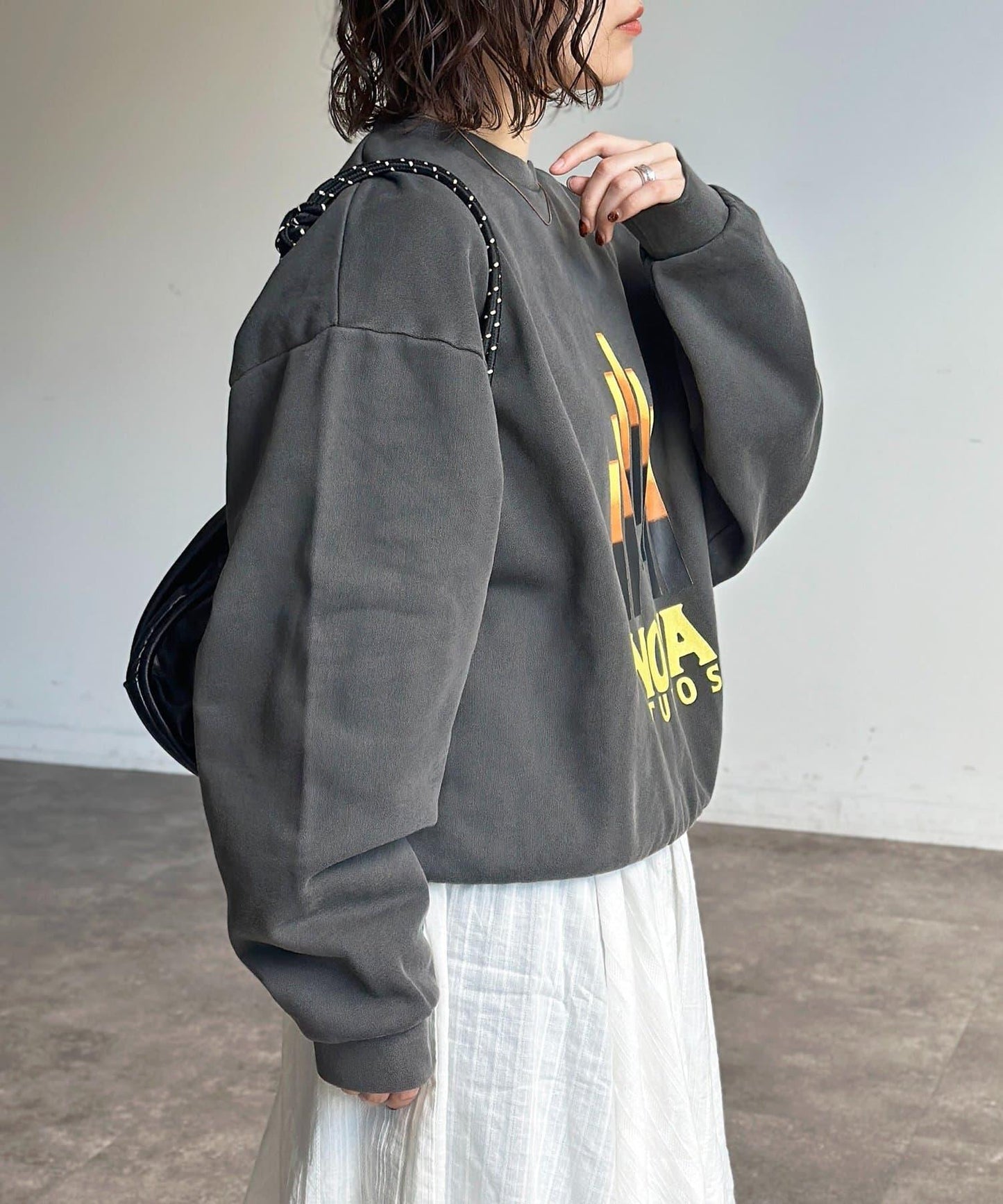 企業Logo風印花衛衣