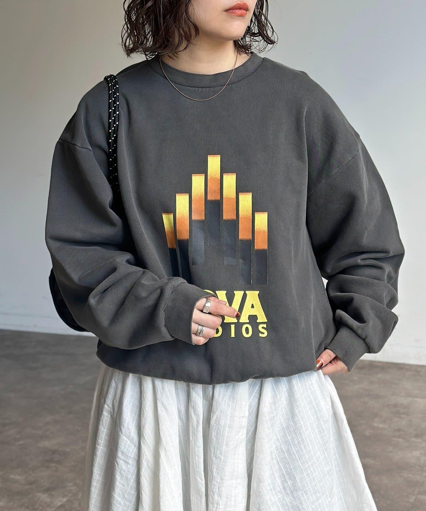 企業Logo風印花衛衣