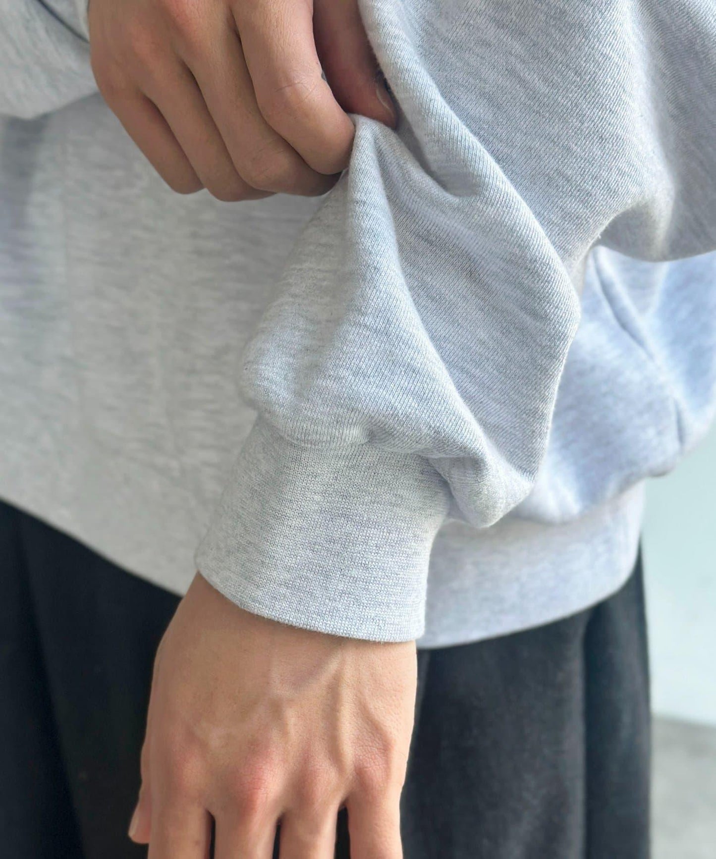 企業Logo風印花衛衣