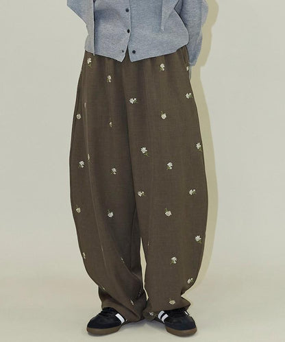 繭形 小花刺繡 休閒褲