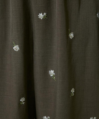 繭形 小花刺繡 休閒褲