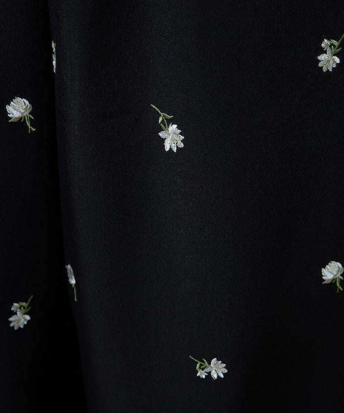 繭形 小花刺繡 休閒褲