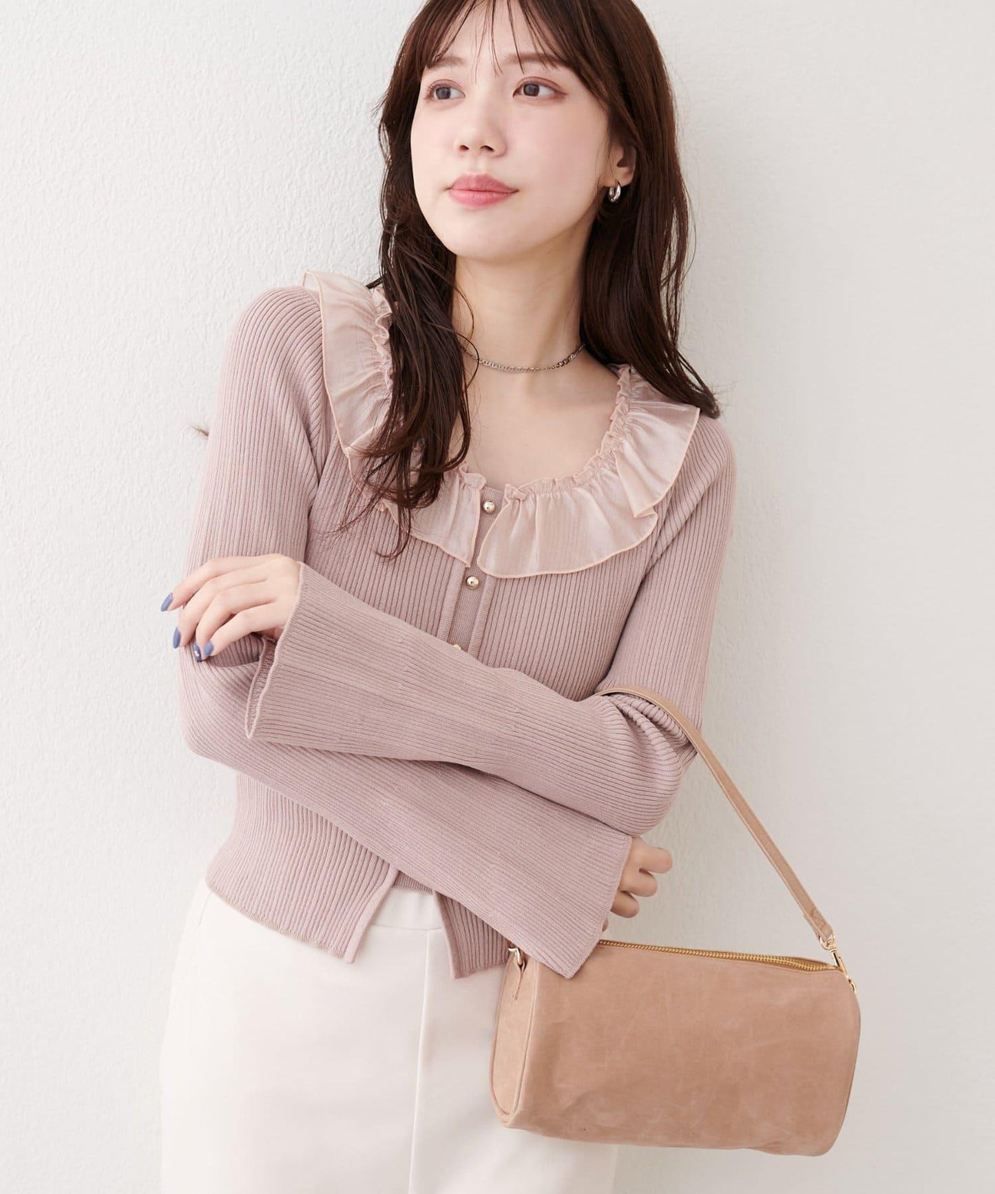 異材質荷葉邊針織上衣