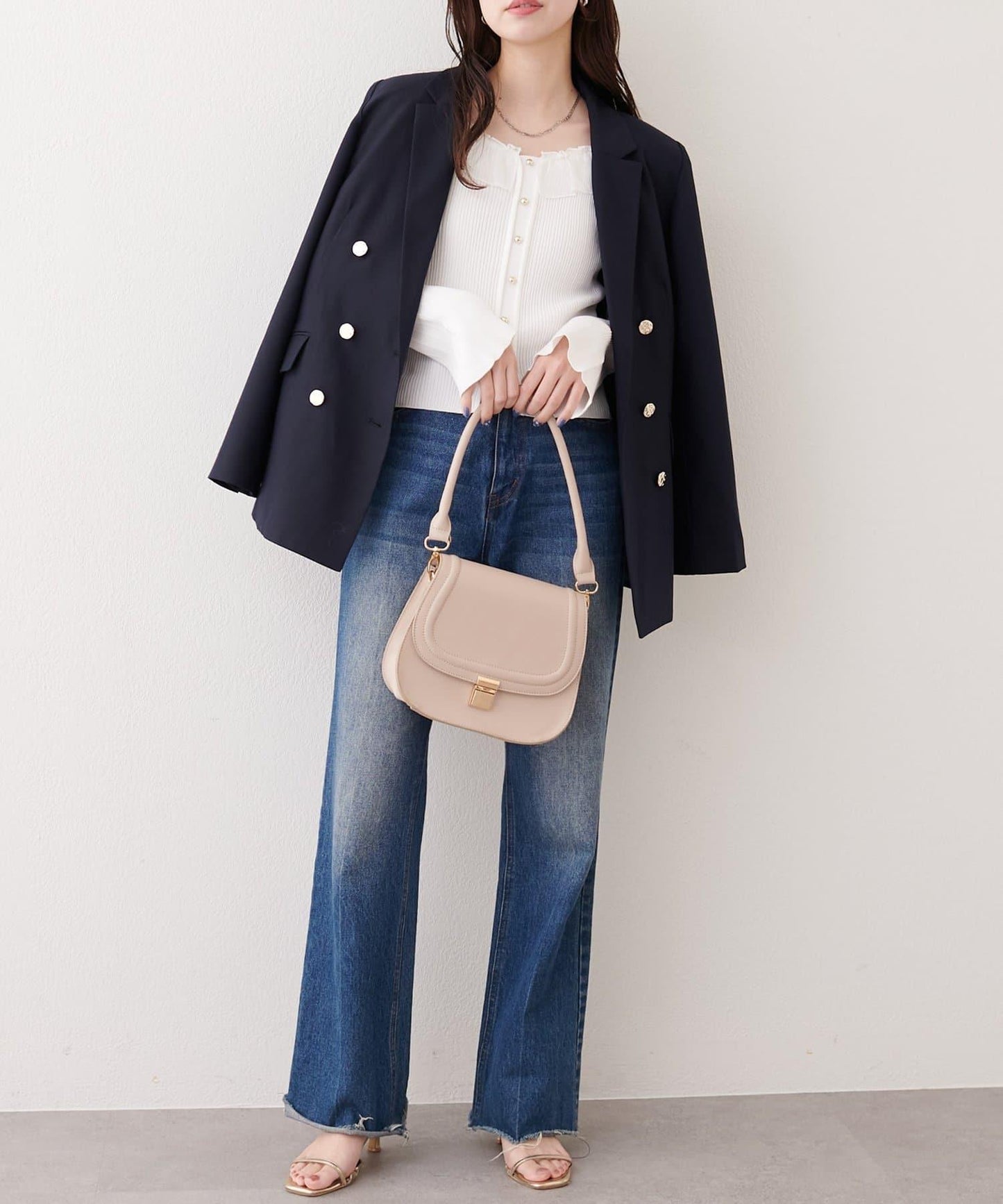 異材質荷葉邊針織上衣