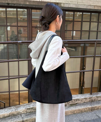 仿麂皮三角造型包