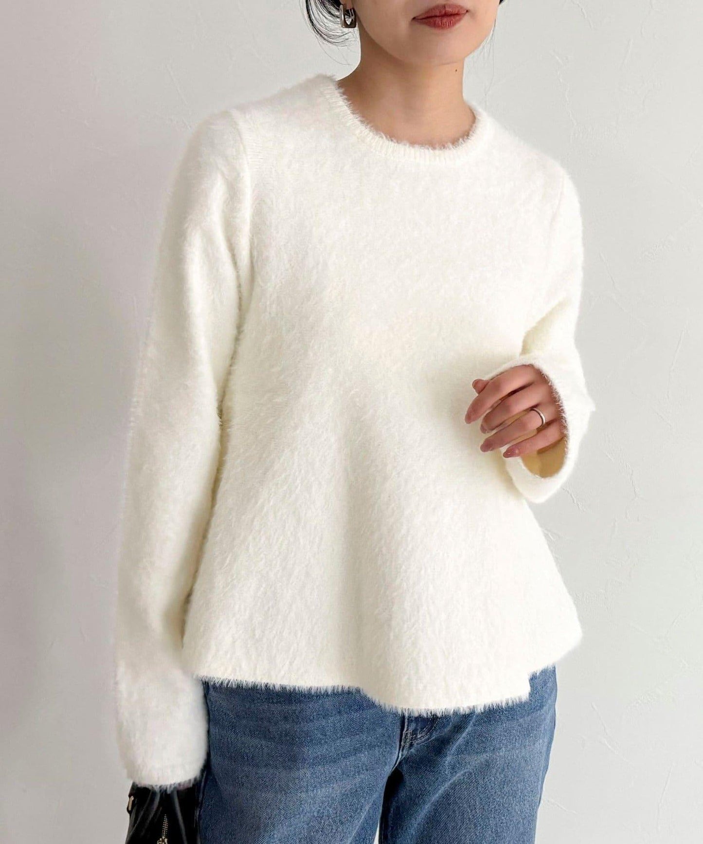 長毛絨荷葉下襬針織套頭衫