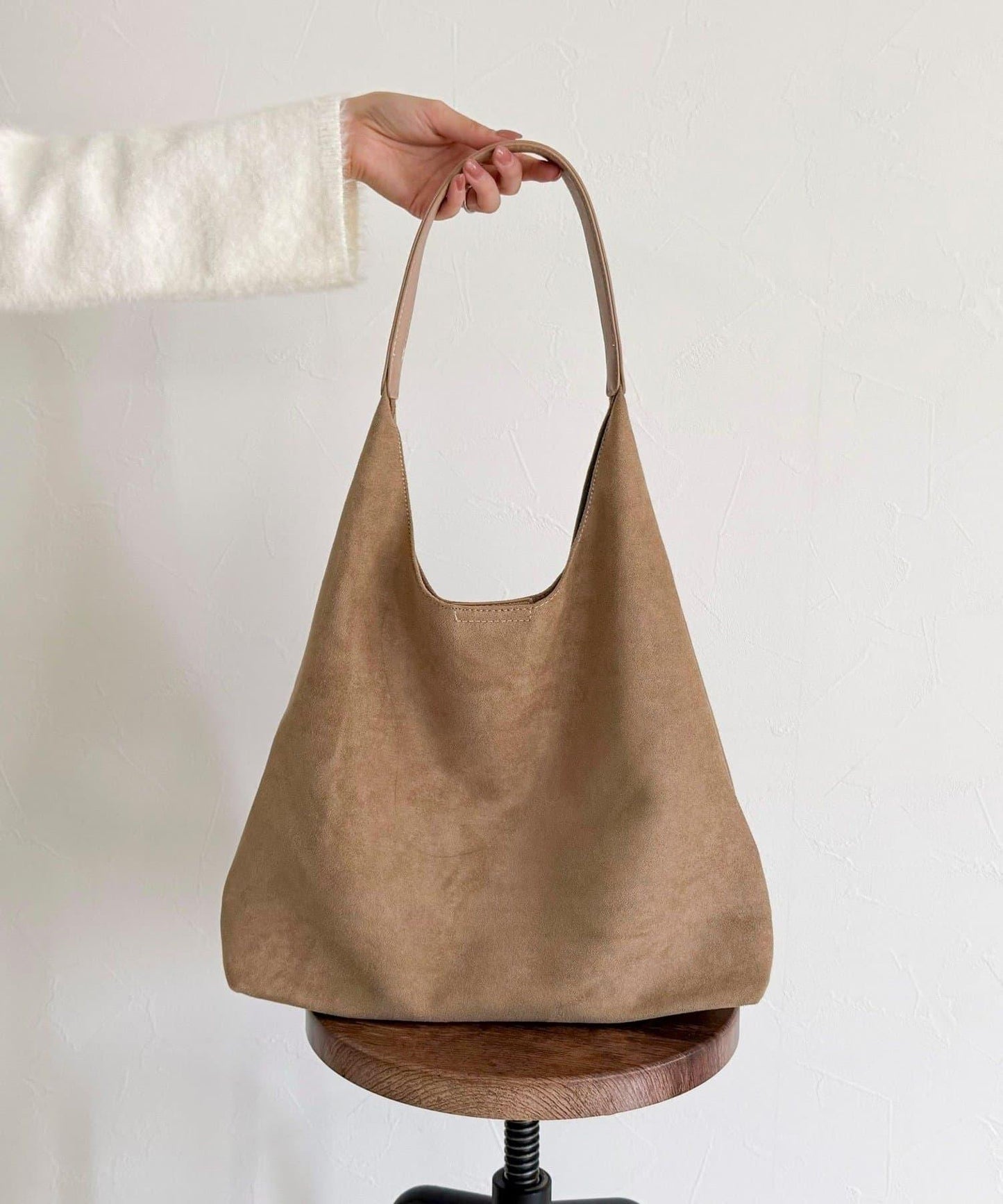 仿麂皮三角造型包