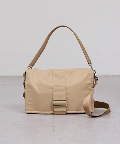 2.718 尼龍翻蓋單肩包