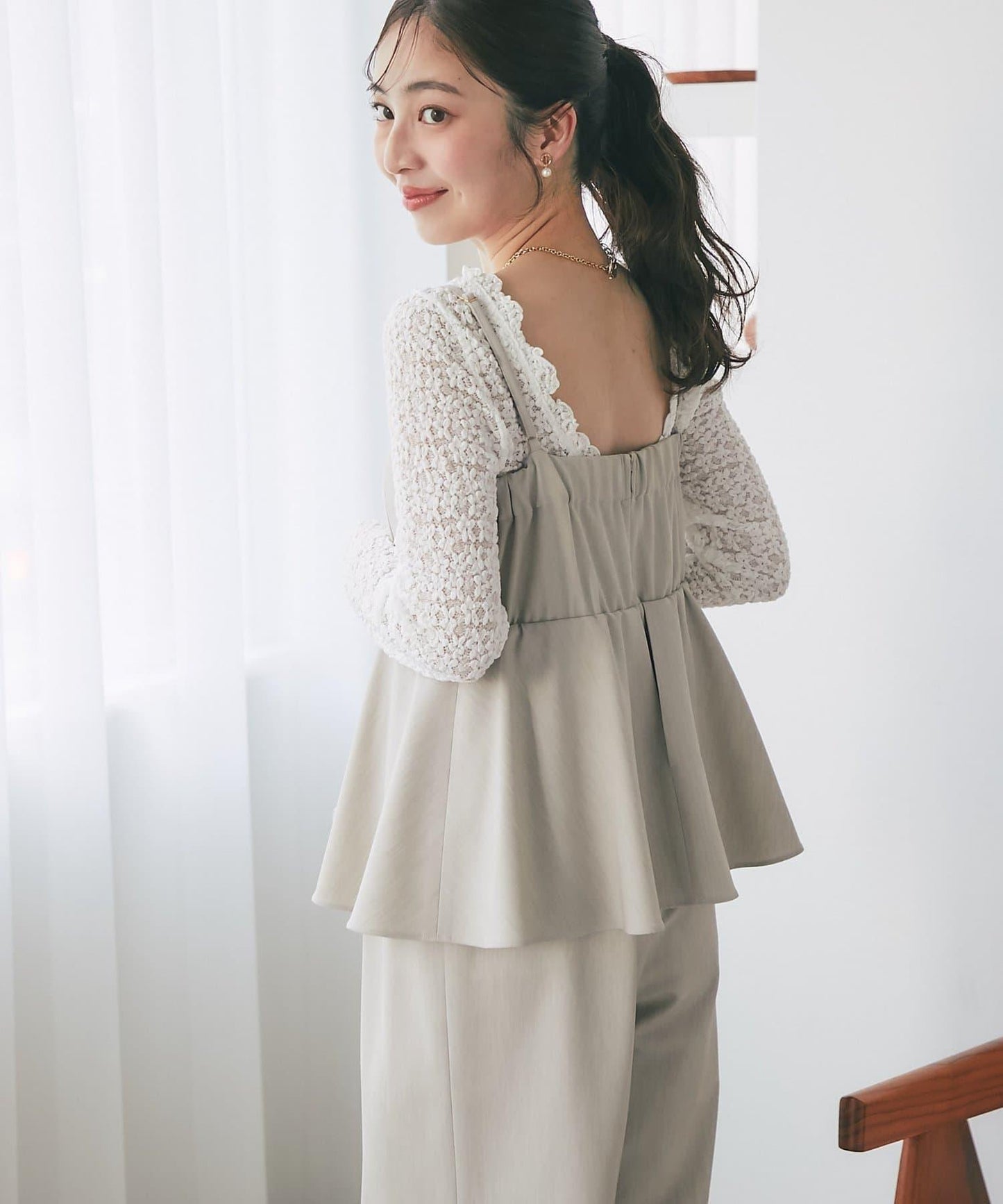 荷葉邊吊帶連體褲