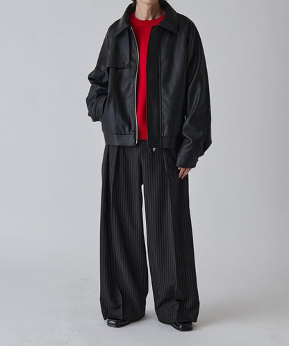 短款圓領針織上衣