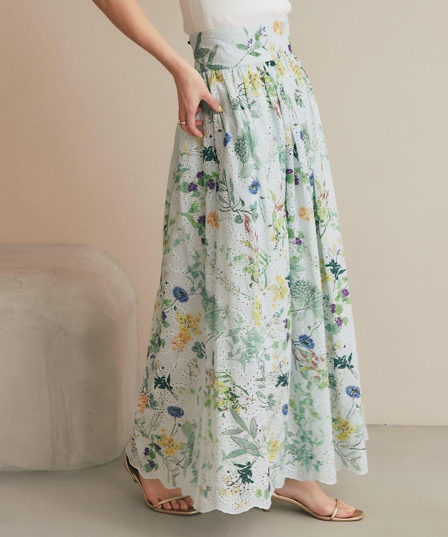 刺繡花印花半身裙