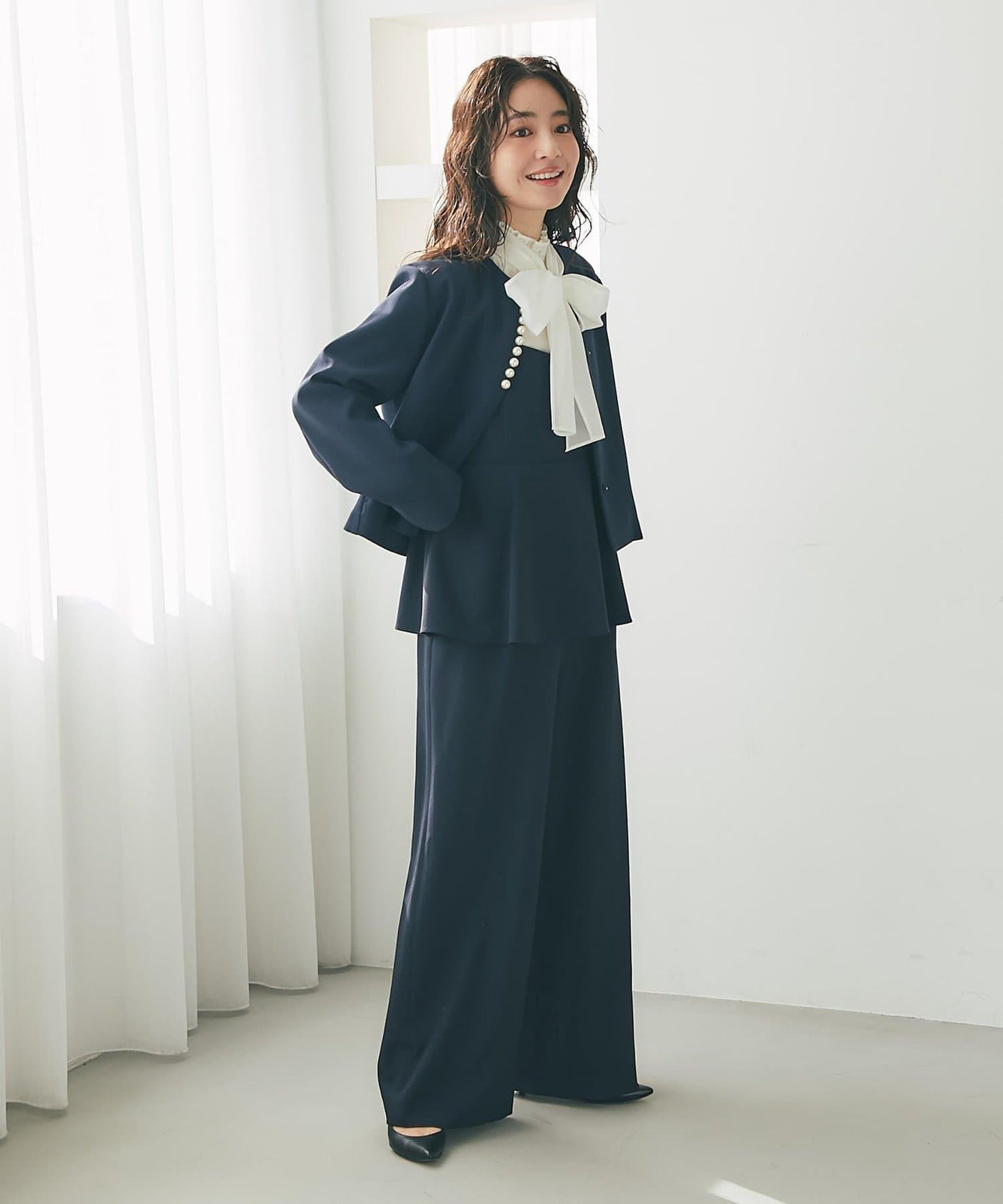 荷葉邊吊帶連體褲