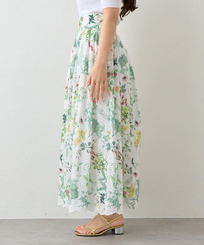 刺繡花印花半身裙