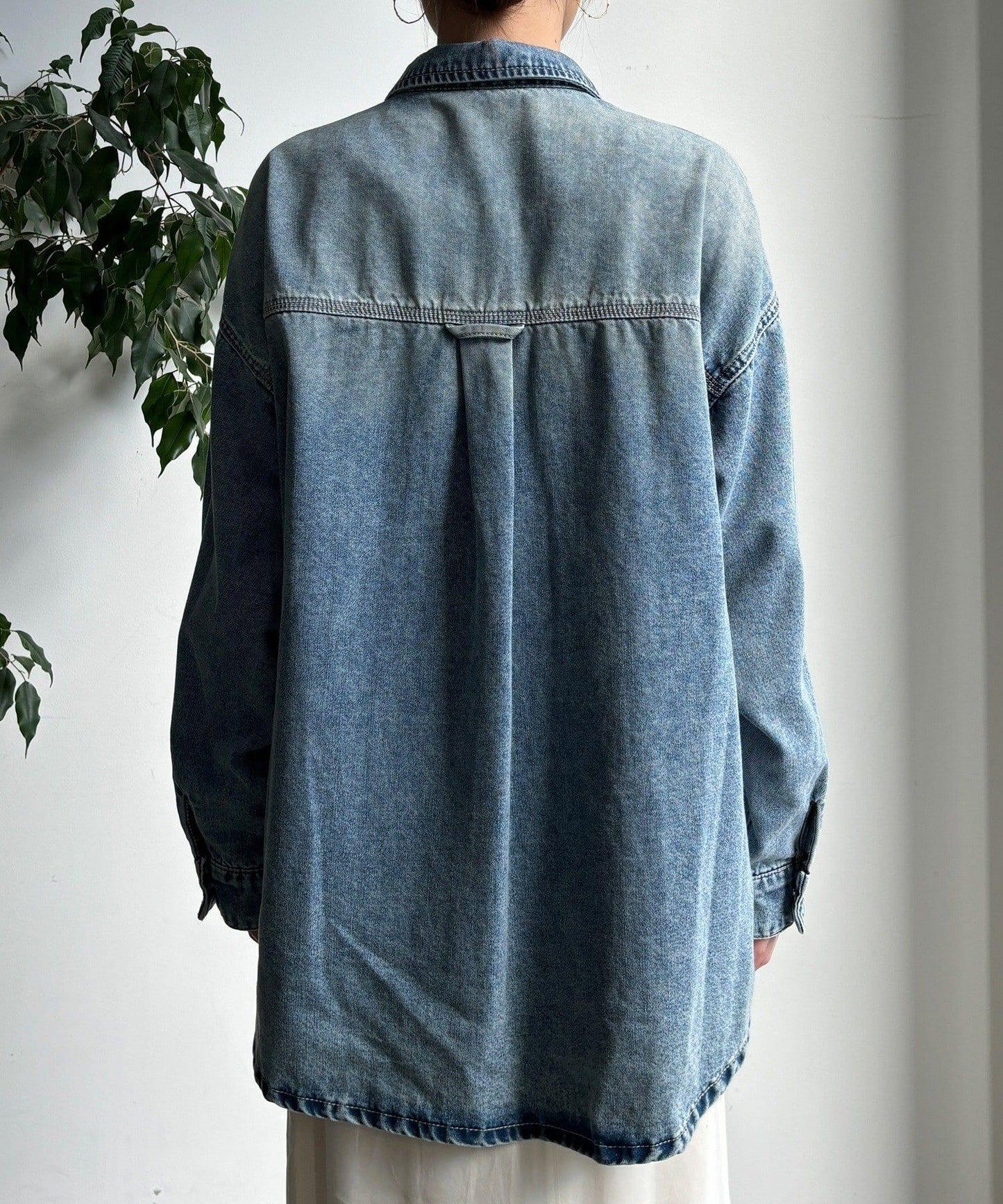 牛仔面料襯衫（網絡）