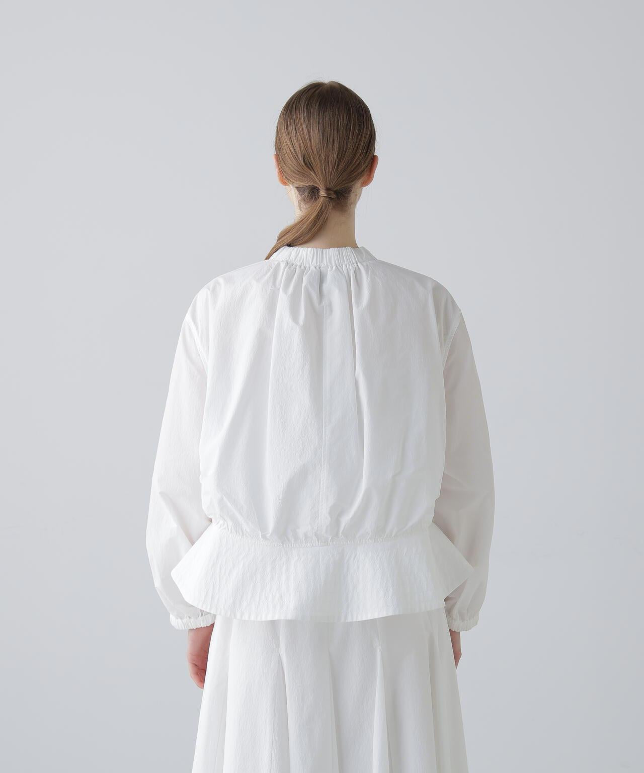 紙感尼龍材質夾克