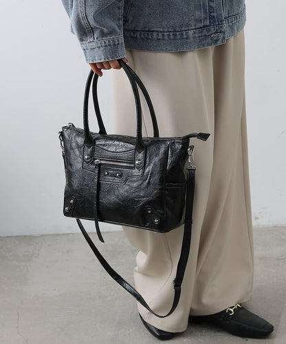 鉚釘裝飾手提包