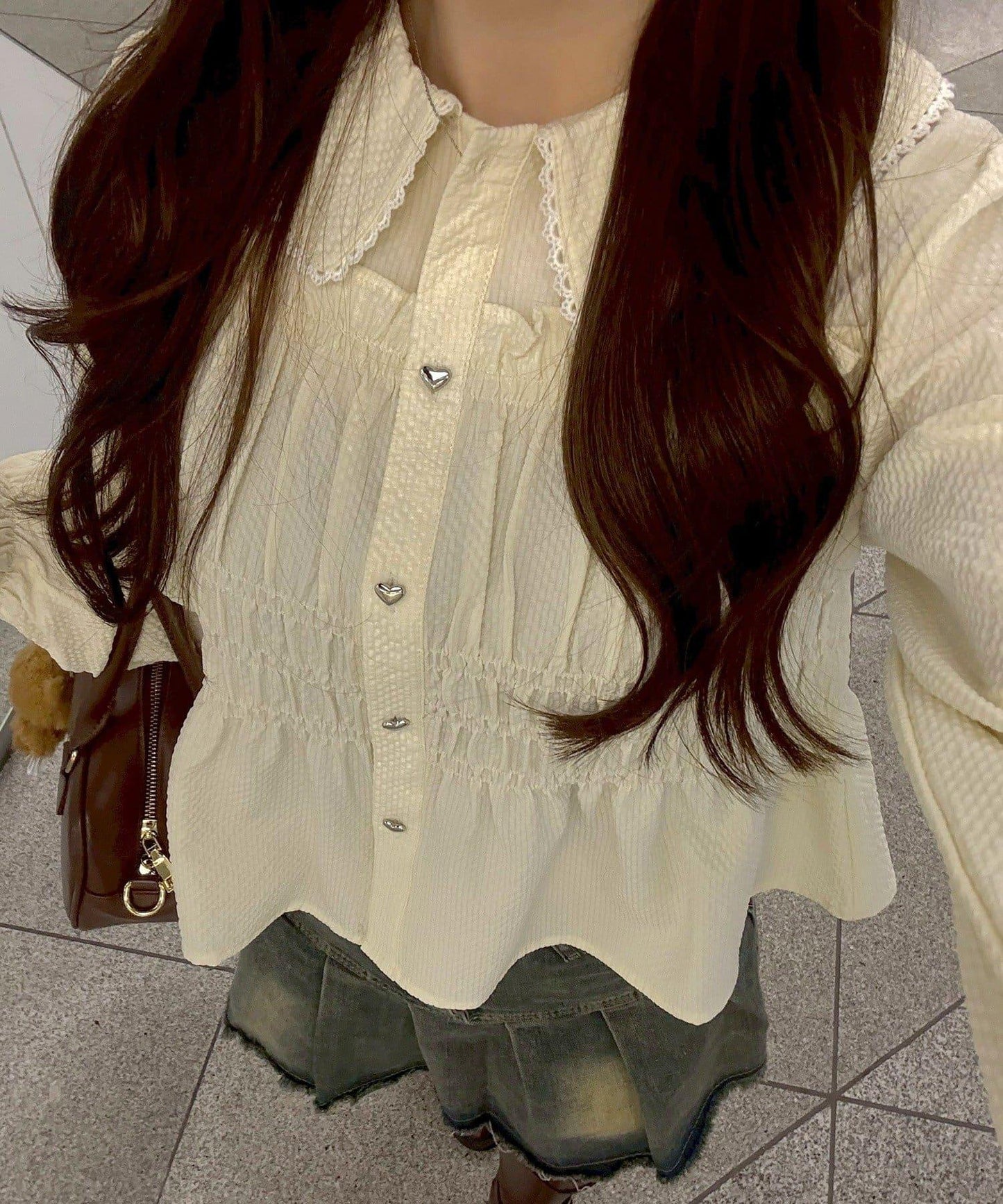 抽褶荷葉下襬女襯衫