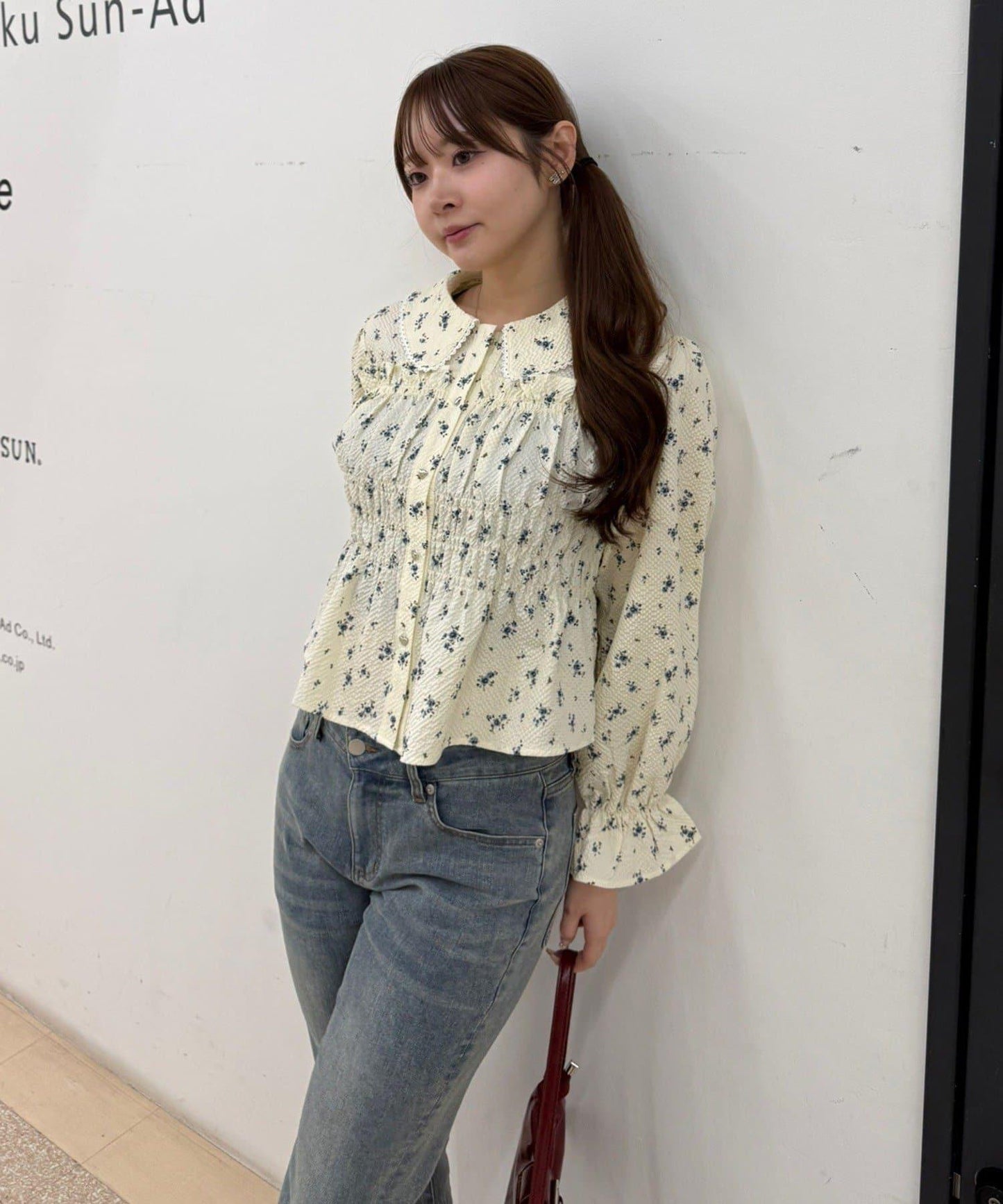 抽褶荷葉下襬女襯衫