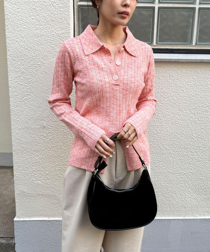 前中開叉 有領設計 套頭上衣