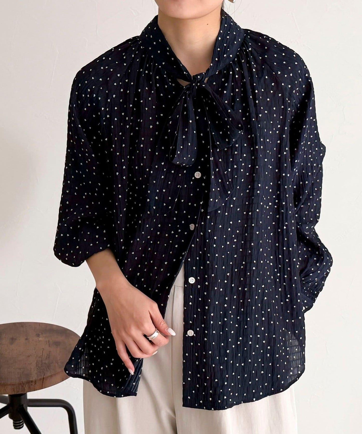 心形波點 蝴蝶結設計 襯衫