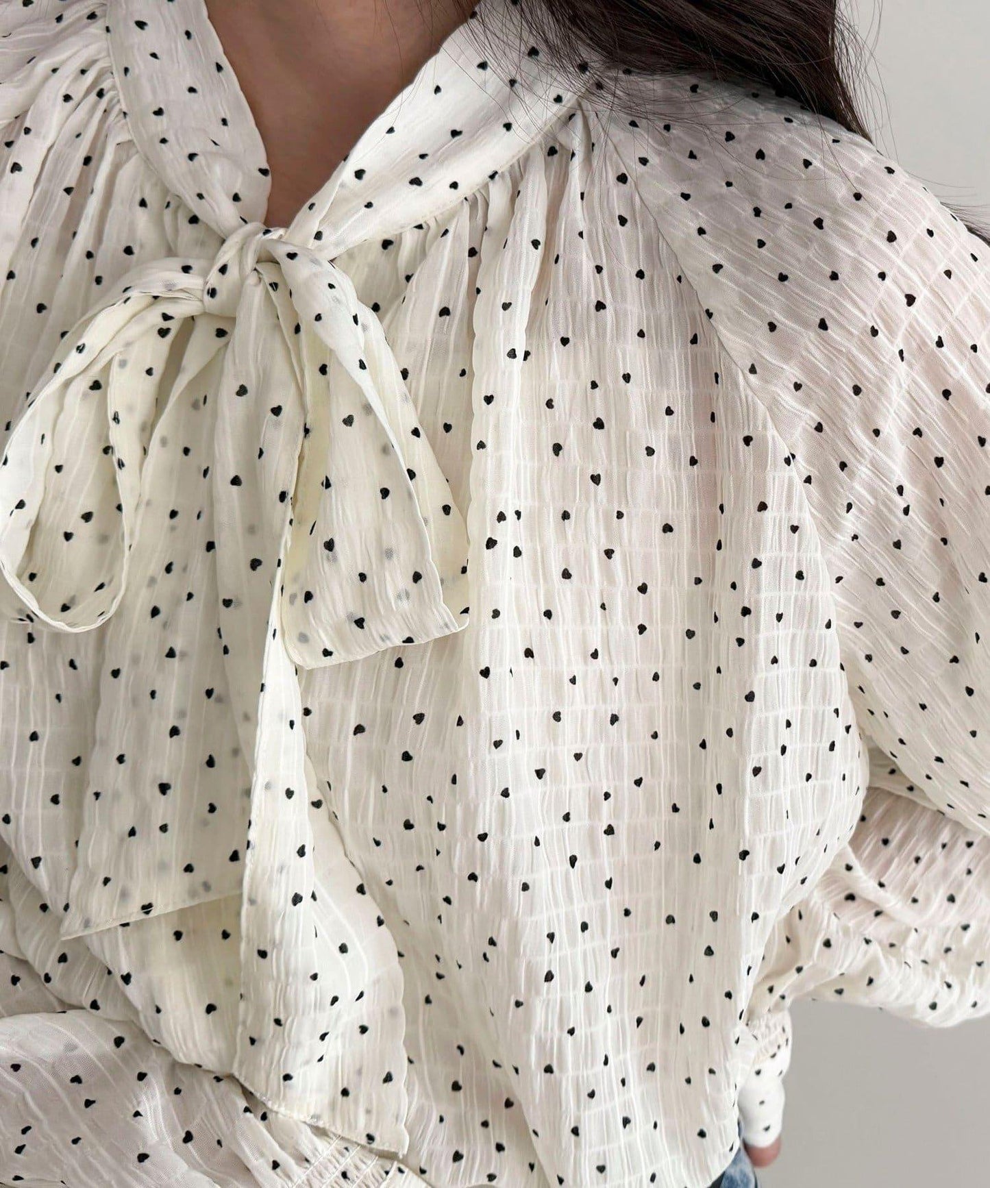 心形波點 蝴蝶結設計 襯衫