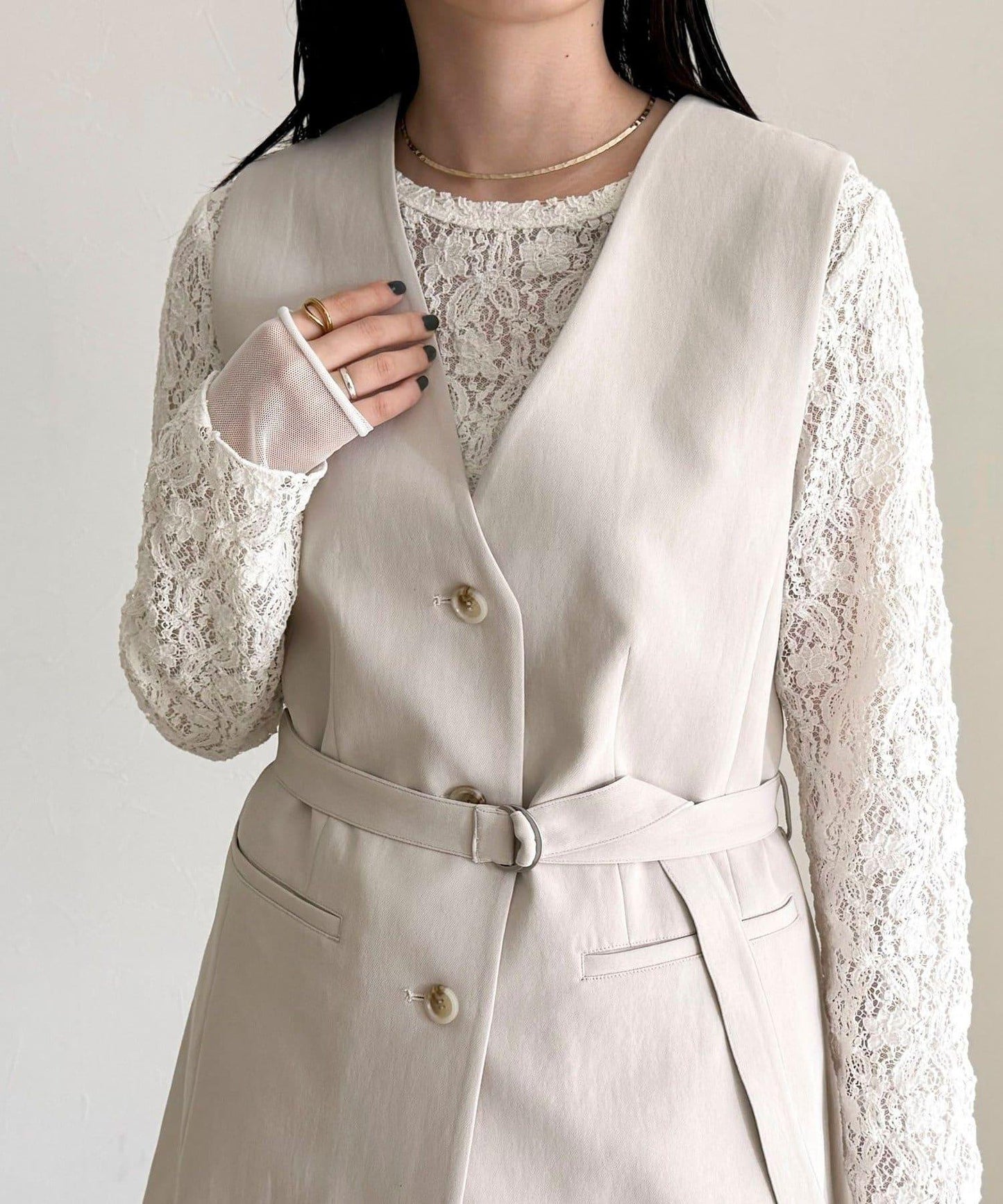 可成套搭配 柔滑斜紋 帶腰帶 馬甲