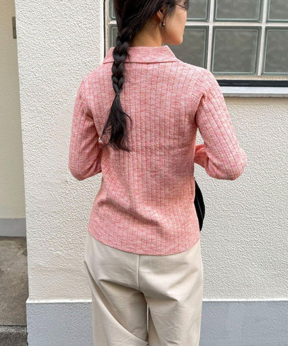 前中開叉 有領設計 套頭上衣