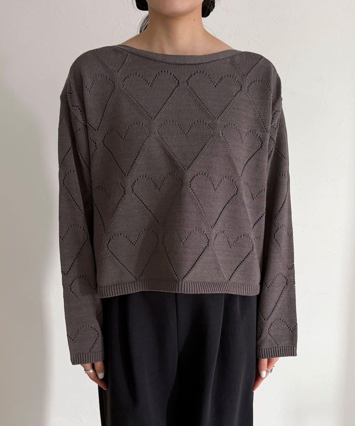 LINEN混紡愛心鏤空針織衫