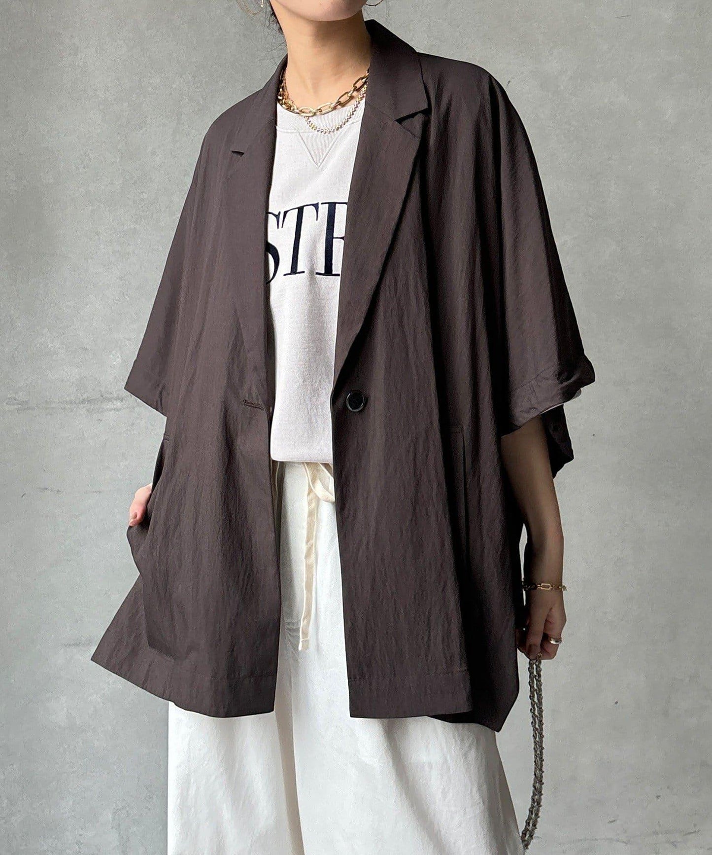 斗篷式西裝外套