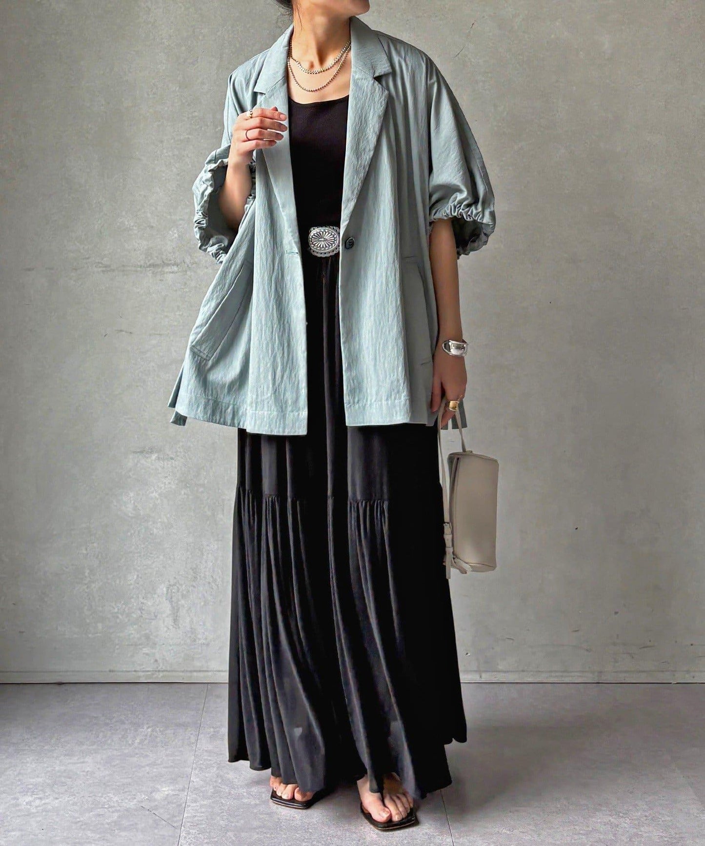 斗篷式西裝外套