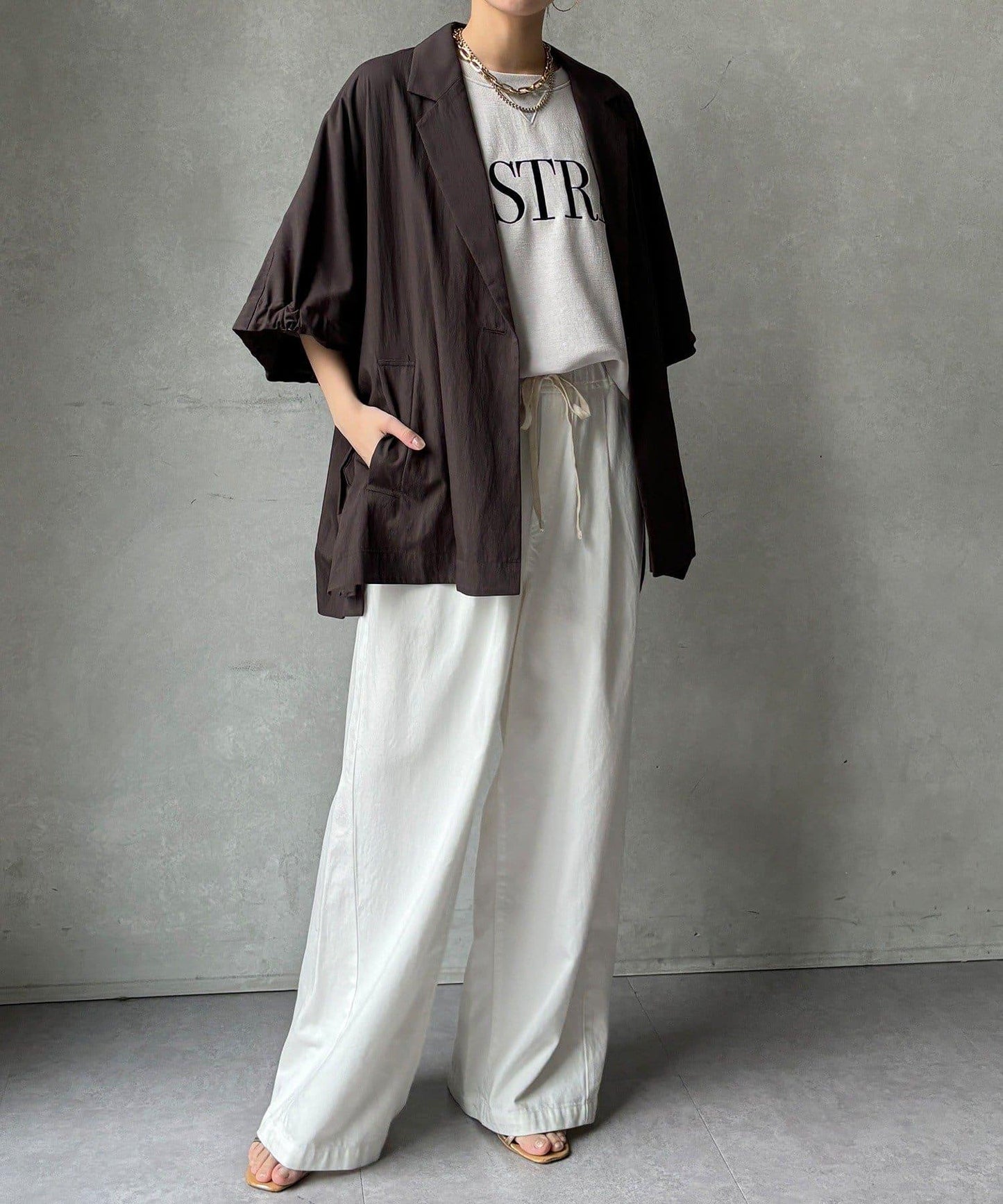 斗篷式西裝外套