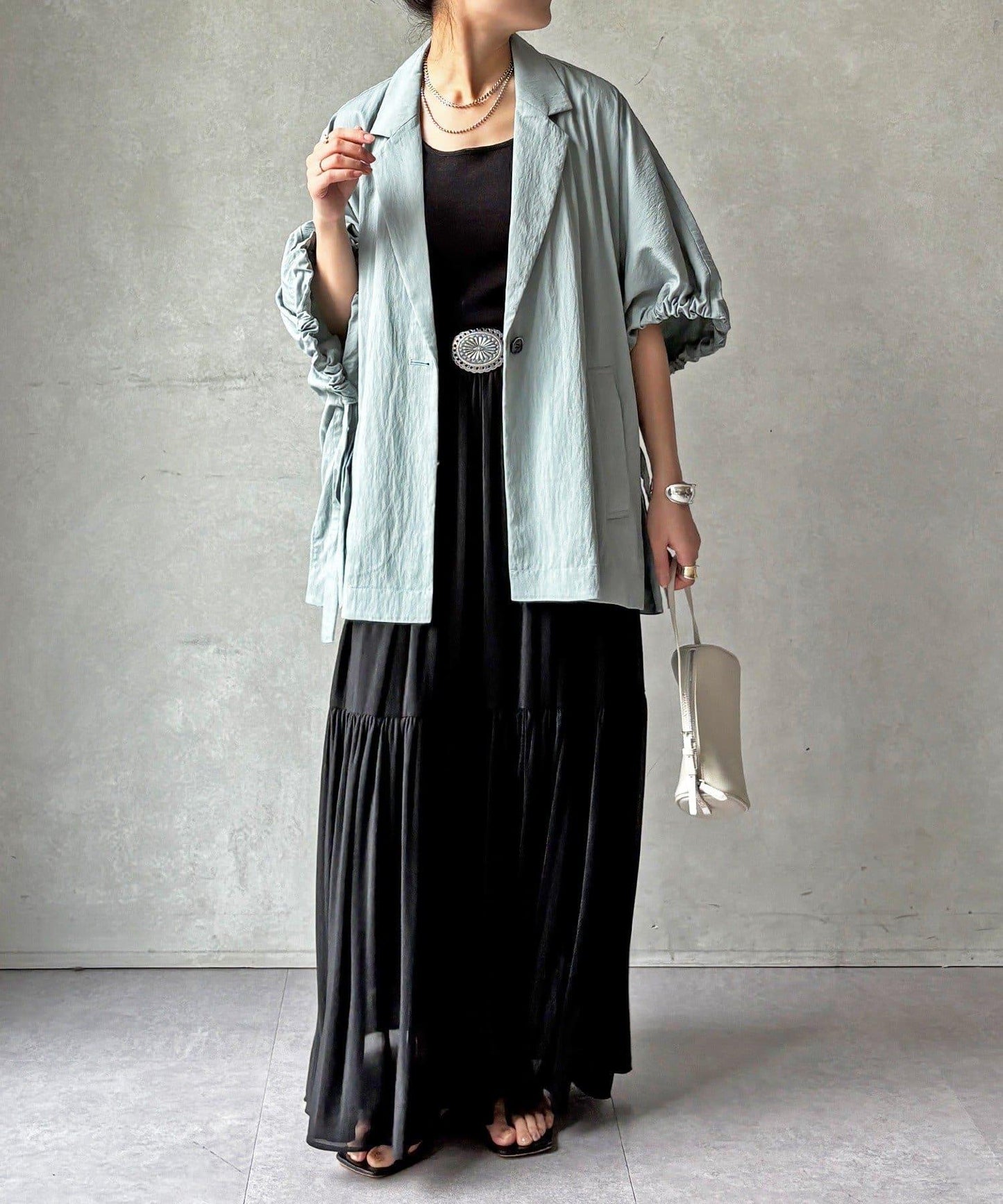 斗篷式西裝外套